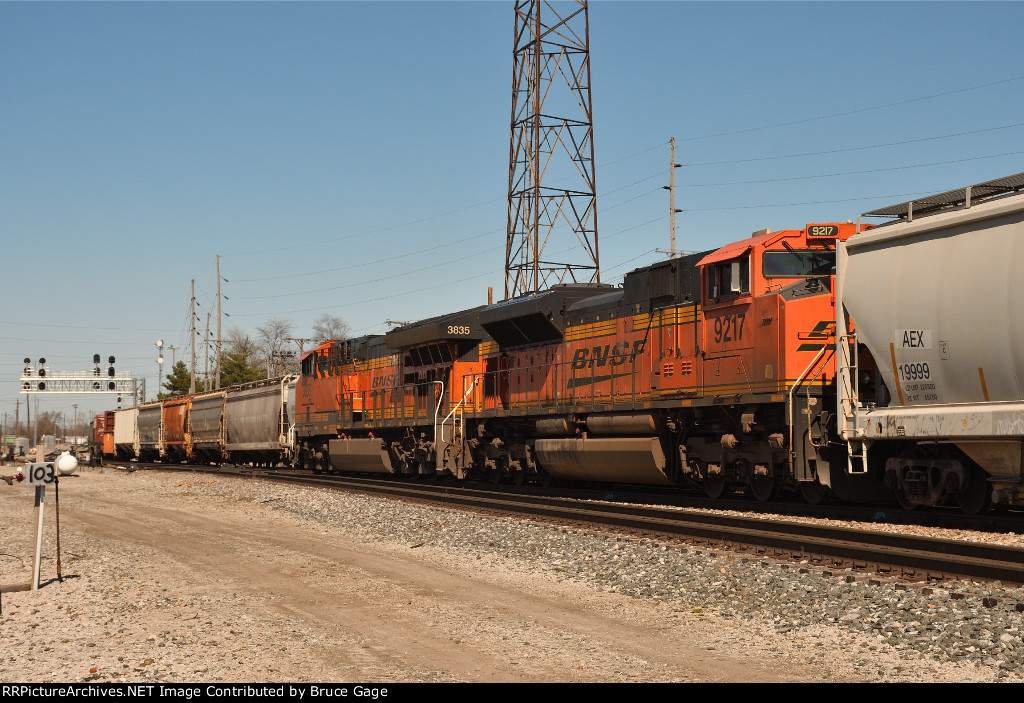 BNSF 9217